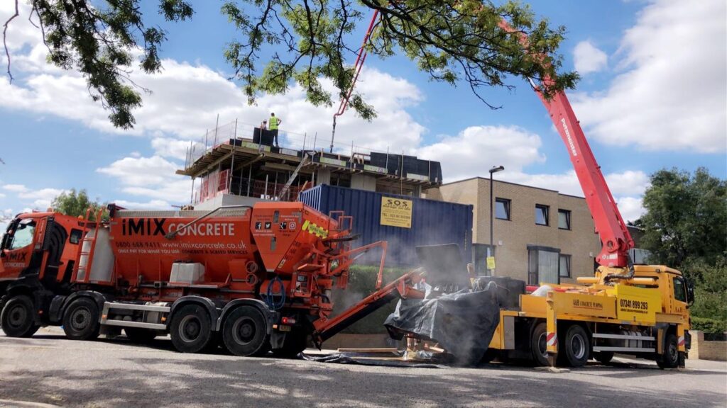 Using a concrete pumping truck on a building site